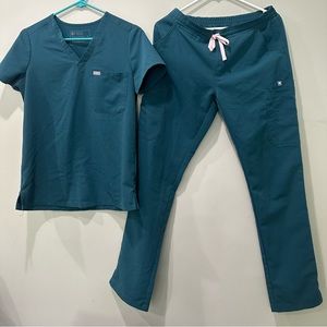 Fig Scrubs Caribbean Blue